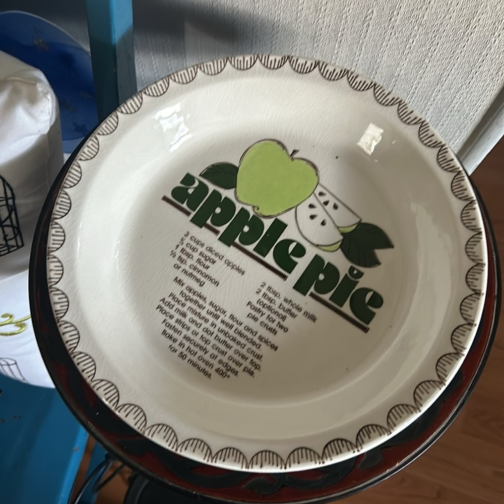 Vintage Apple Pie Recipe Pie Plate - Picture 3 of 6